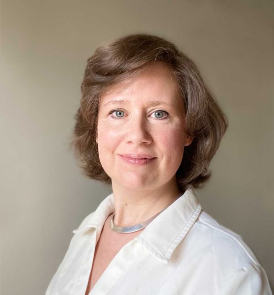 Arabella Tresilian CMC Registered Mediator